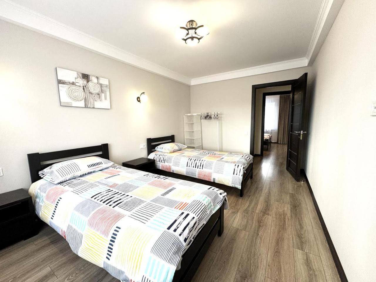 Artal Apartment On Obolonskyi Avenue 16A, 2 Bedroom Киев Екстериор снимка